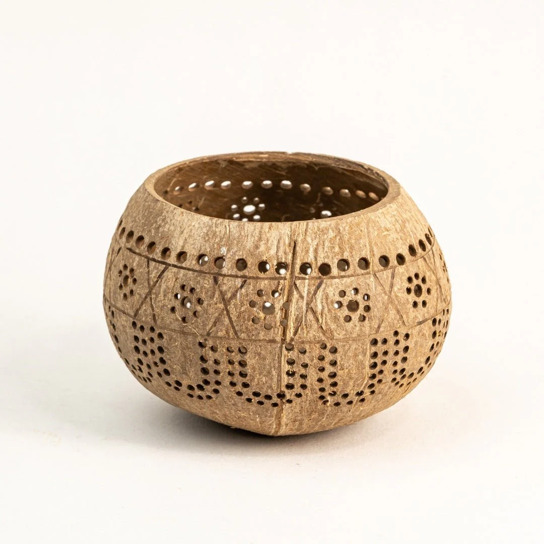 100% Natural Coconut Shell Candle Holder Lantern Tealight - Tropical - Image 2