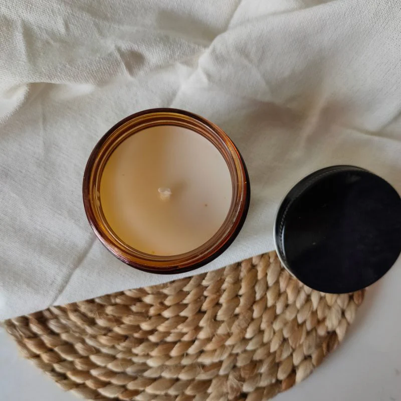 Apple Pie Scented Soy Wax Candle – Handcrafted & Long-Lasting - Image 5