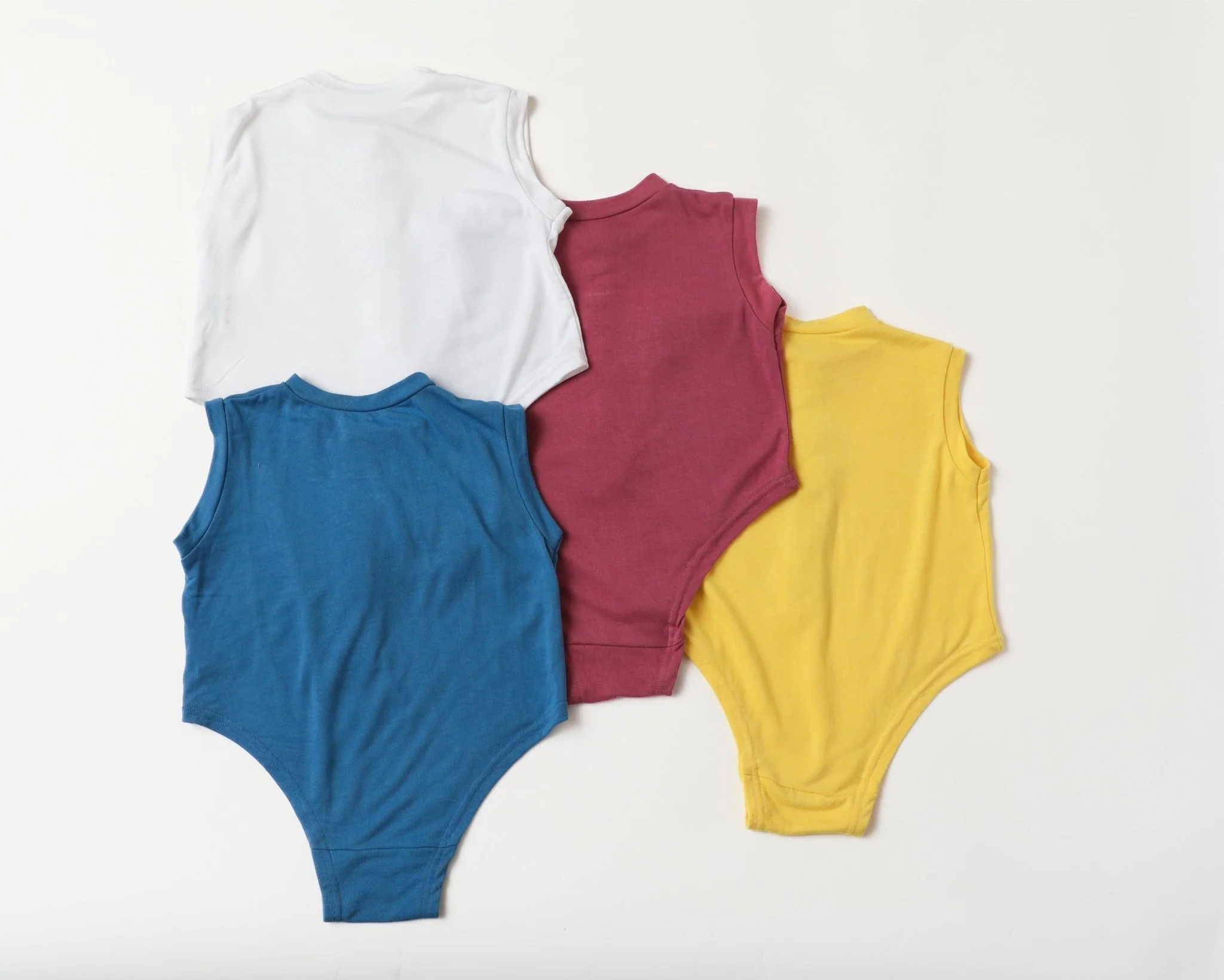 Front Open Herb Dyed Baby Suit For Easy Wear & Comfort - Image 2