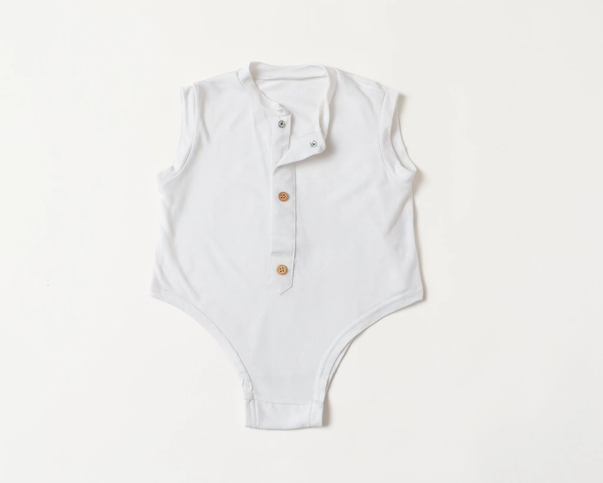 Front Open Herb Dyed Baby Suit For Easy Wear & Comfort - Image 6