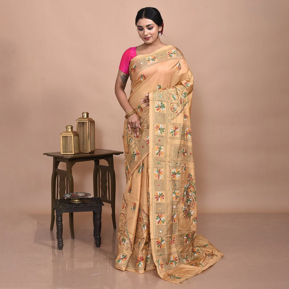 Bengal Semi Silk Hand Embroidered Kantha Stitch Saree - Image 4