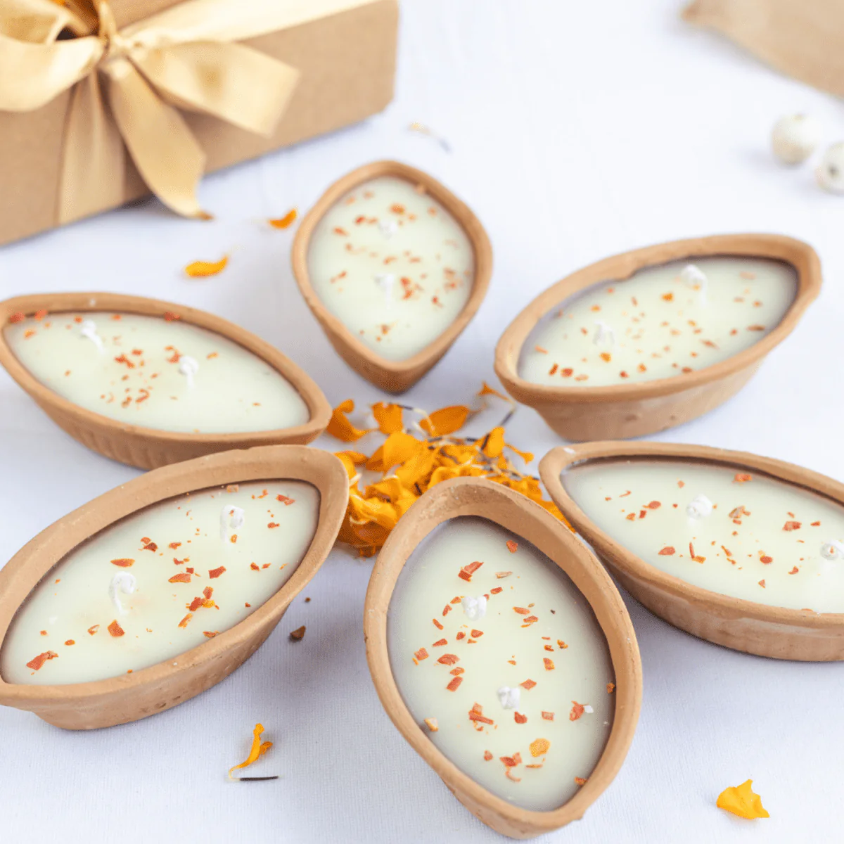 Boat Teracoota / Mitti Diya Candles in Sandalwood Scent- Set of 6