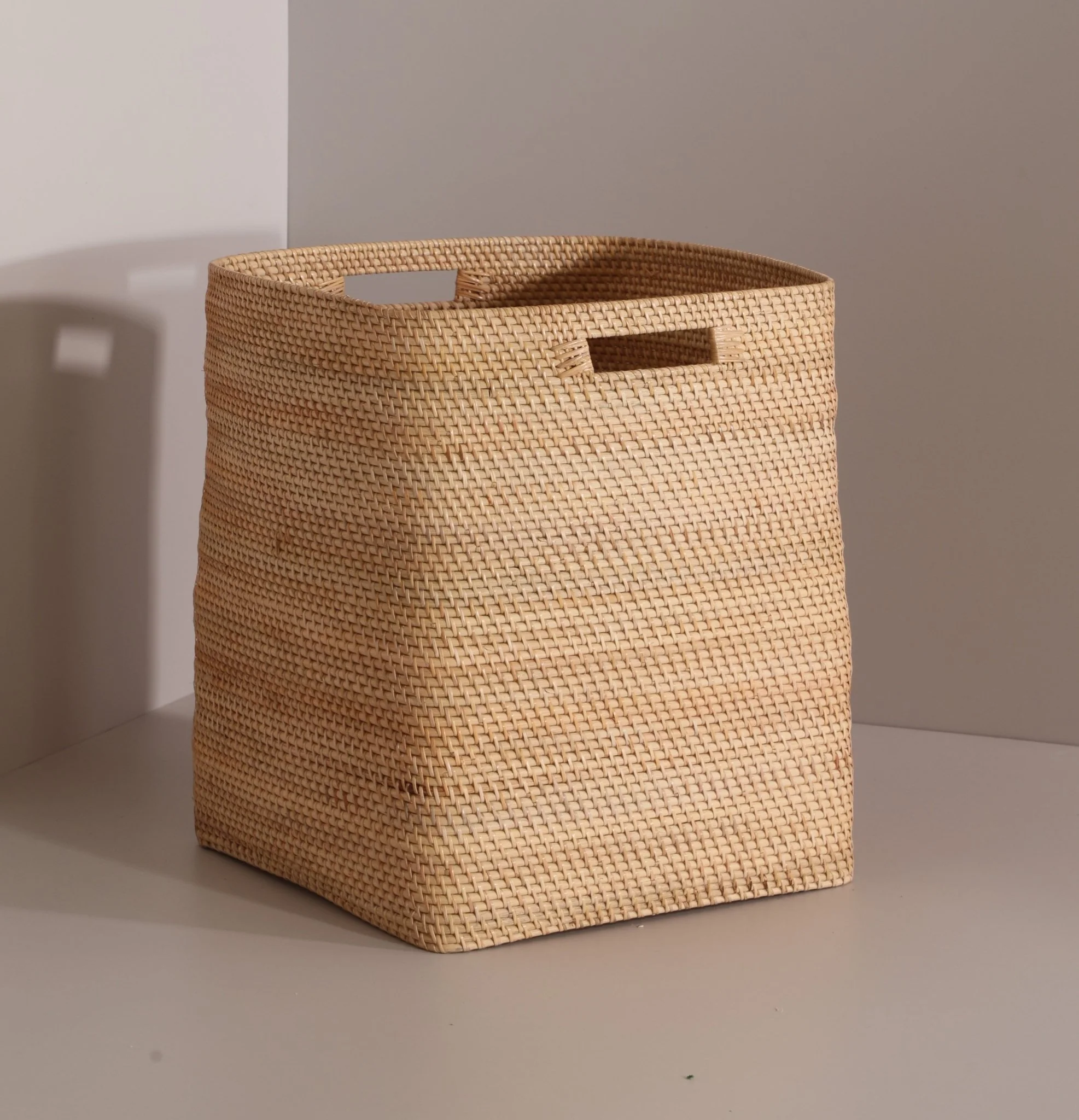 Boston Basket – Natural Handmade Storage Basket - Image 3