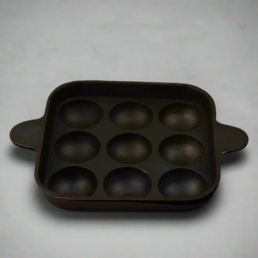 Castrong Handmade Cast Iron Paniyaram Pan - Image 2