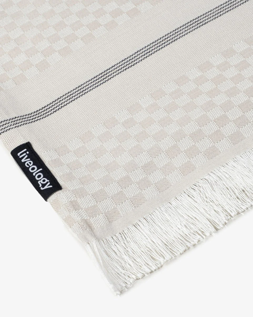 Bamboo & Cotton Blend Woven Bath Towel | Chequerboard - Image 3