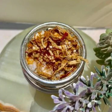 Clarifying Ubtan Made with Almond, Oats and Gram Flour - Image 4