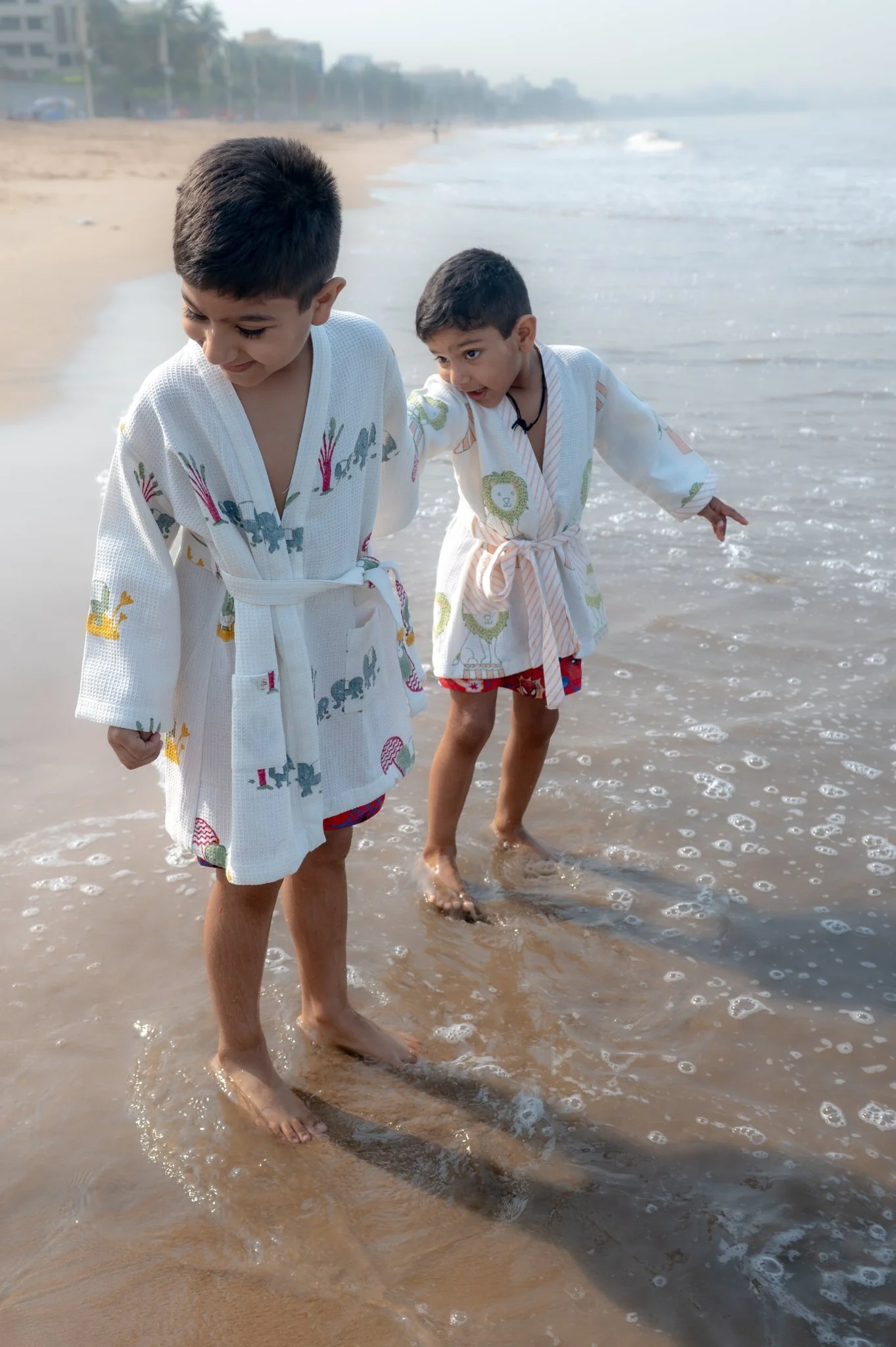 Pure Cotton Waffle Fabric Robe for Kids – Elle Design, Earthy Tone - Image 6