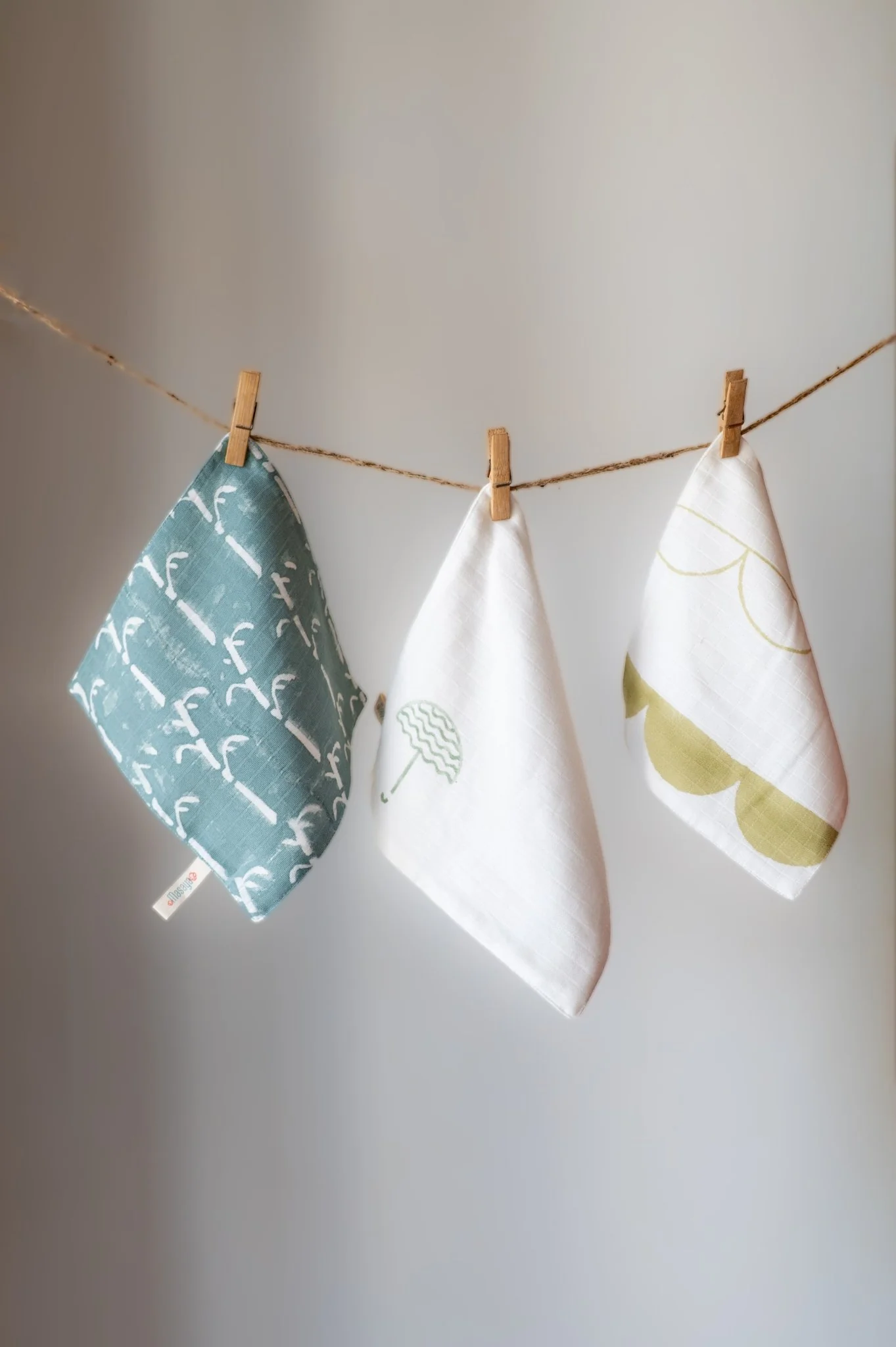 Organic Muslin Small Wash Cloth – Circus Half Moon - Image 3
