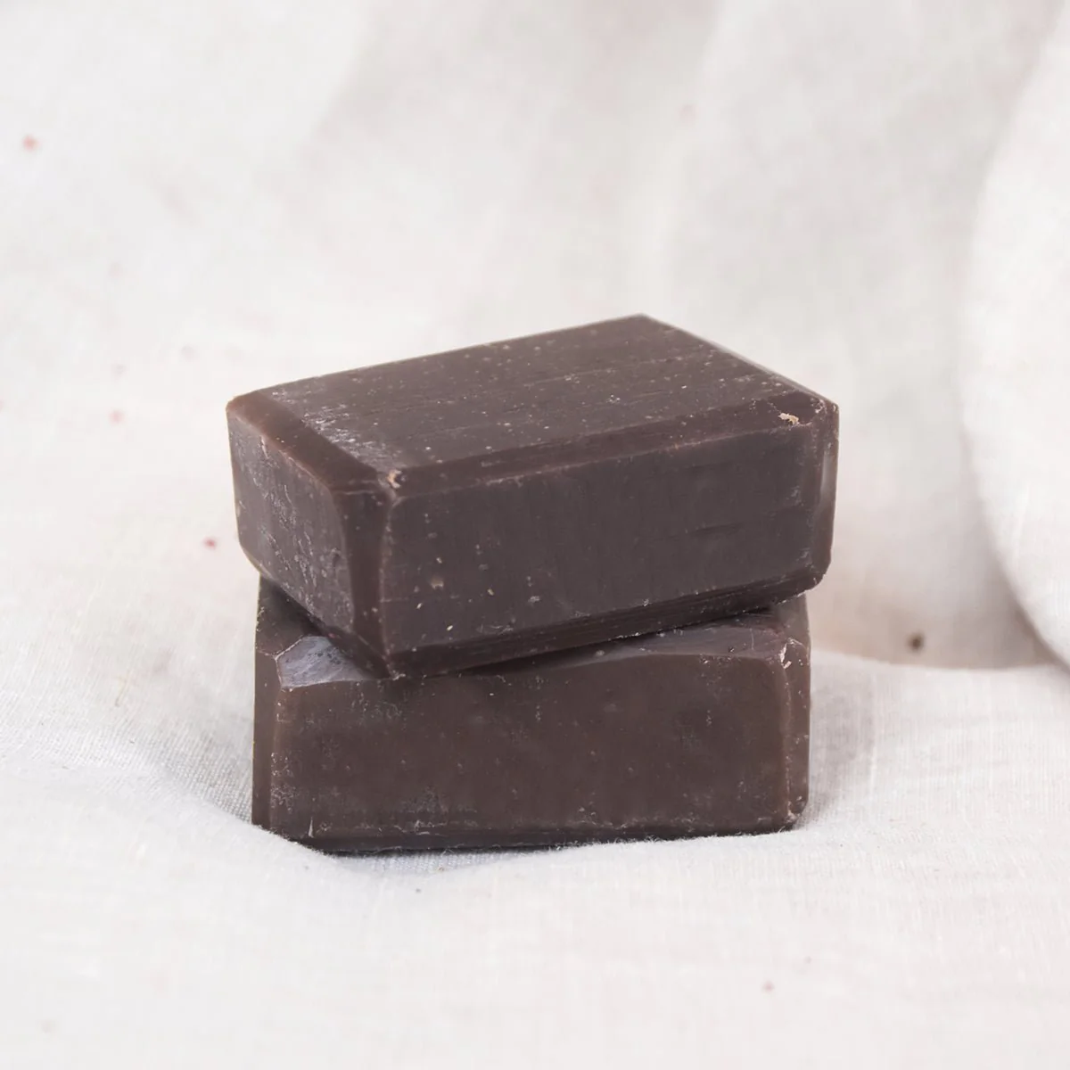 Earth Ruby & Morning Blossom Soap Set Pack Of 2 | Handmade Soaps - Image 2