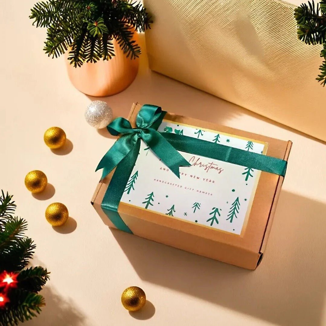 Eco-Friendly Christmas Gifts Set | Christmas Gift Hampers - Image 2