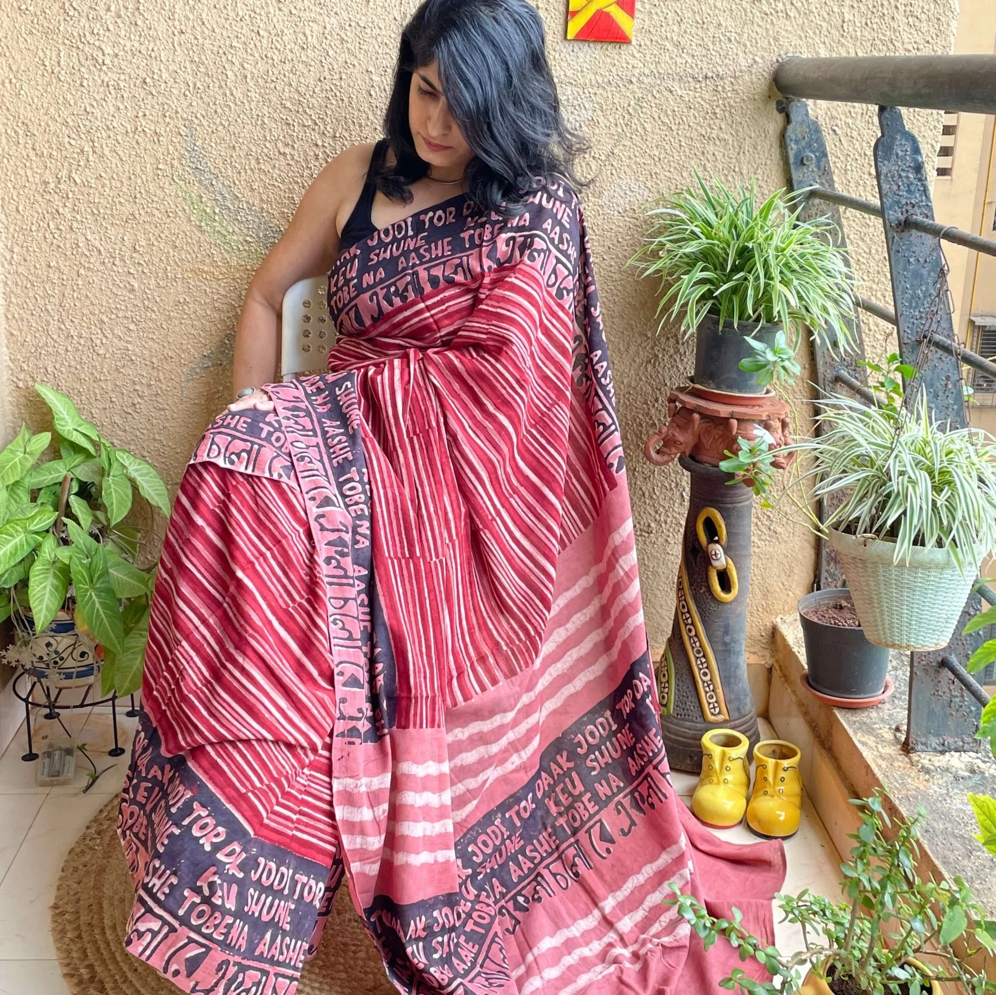 Ekla Cholo Pink Handloom Cotton Saree– Sustainable & Breathable - Image 6