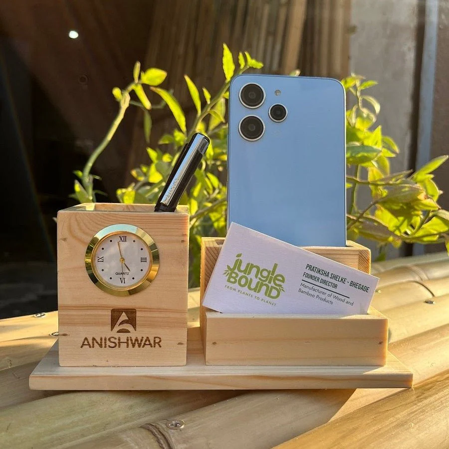 Elegant Wooden Pen Stand with Clock – Desk Organizer for Home & Office
