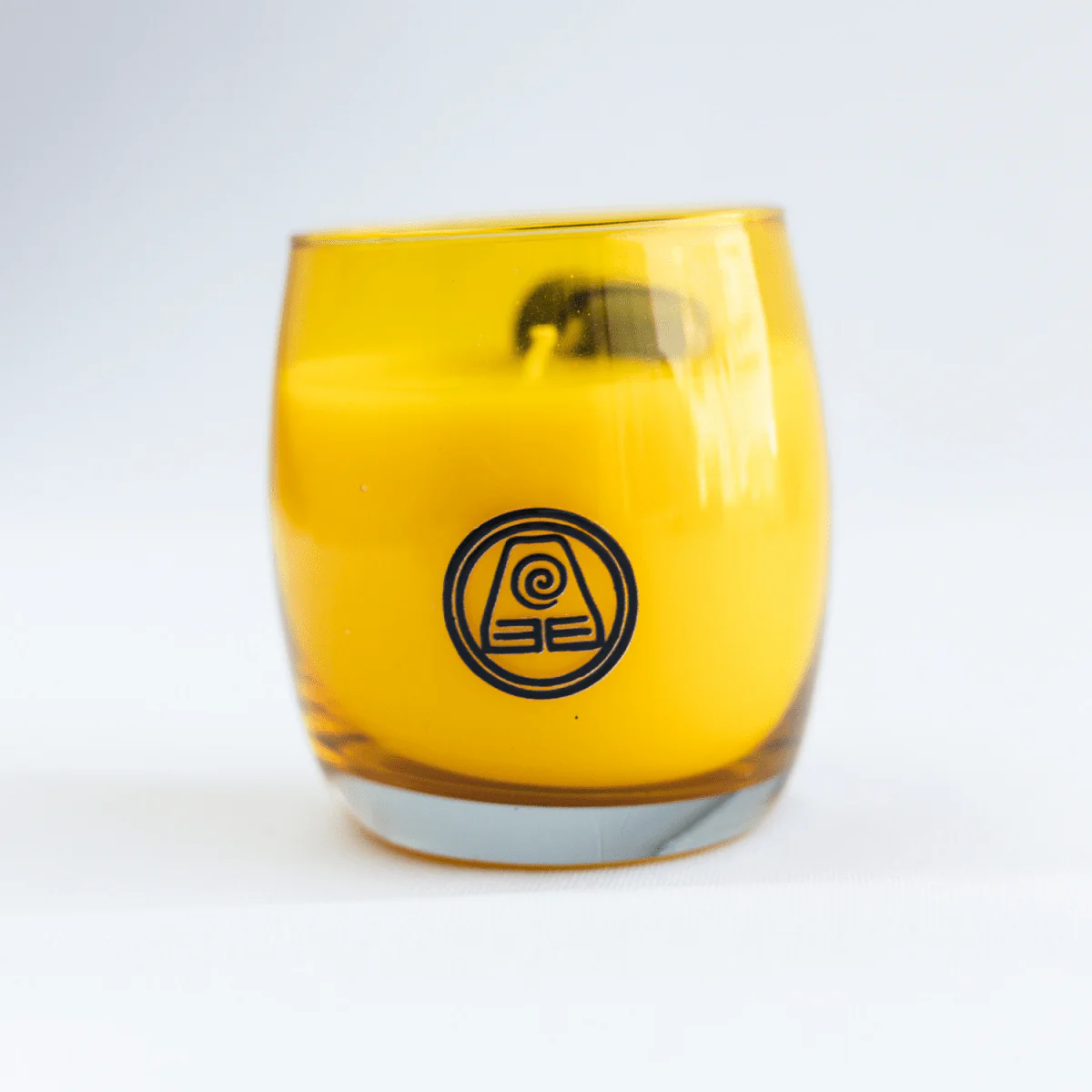Element Earth Candle with Natural Grounding Scent - Image 3