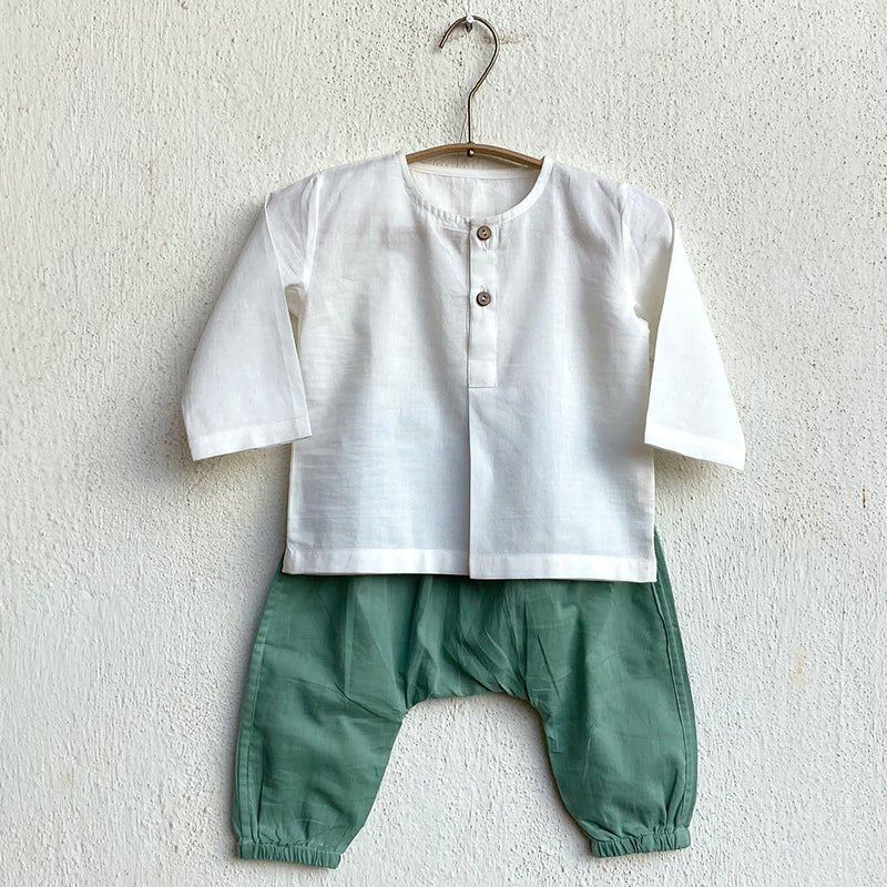 Essential White Kurta with Pants - Image 10