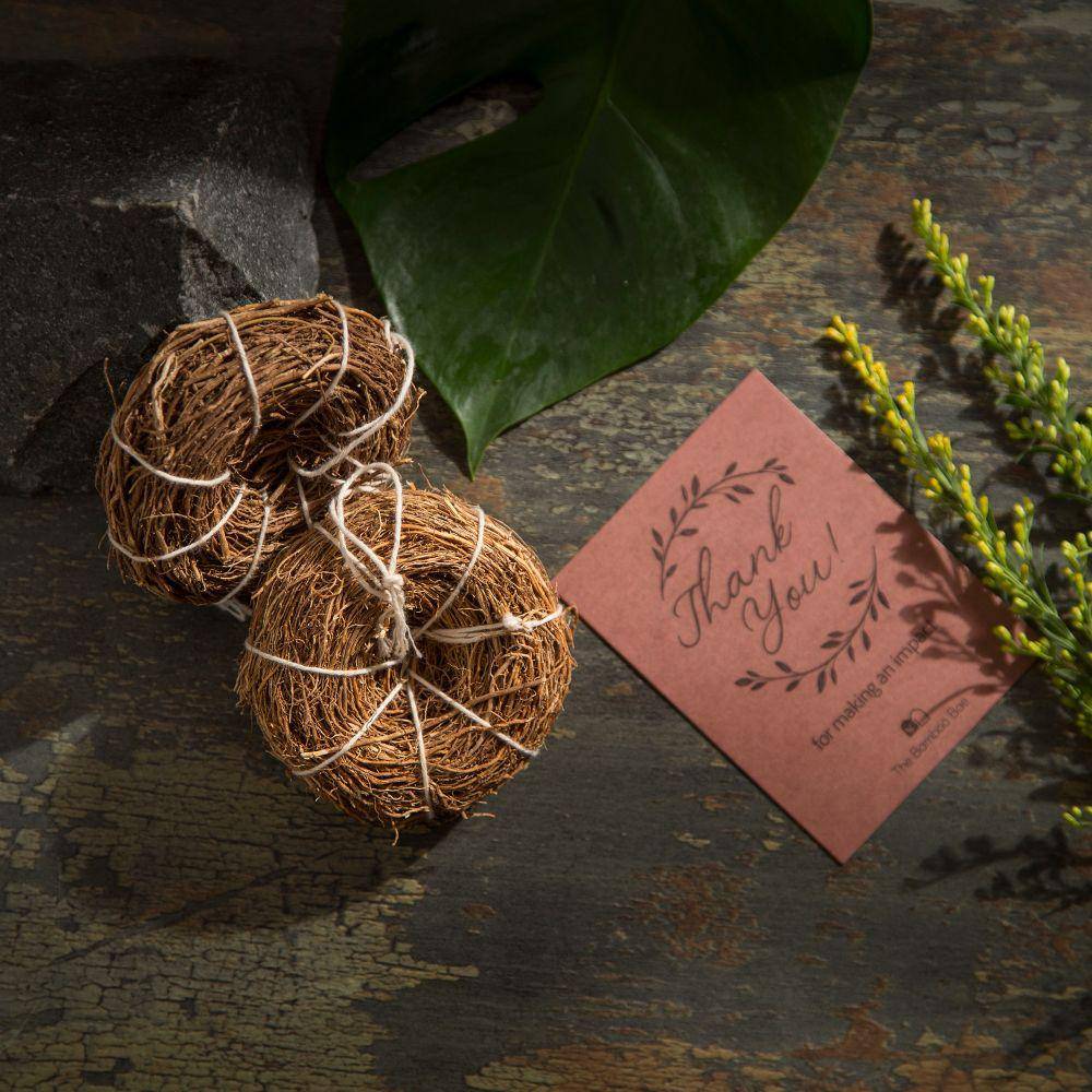 Exfoliating Body Scrubber | Handwoven Vetiver Khas Roots | Set of  2 - Image 3