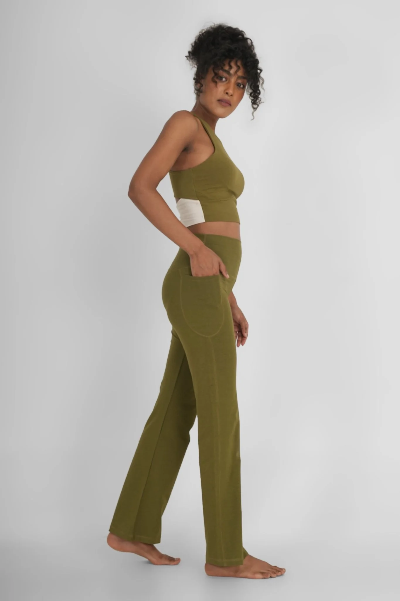 Flattering Flare Soft Yoga Pants – High Comfort Stretch Activewear - Image 2