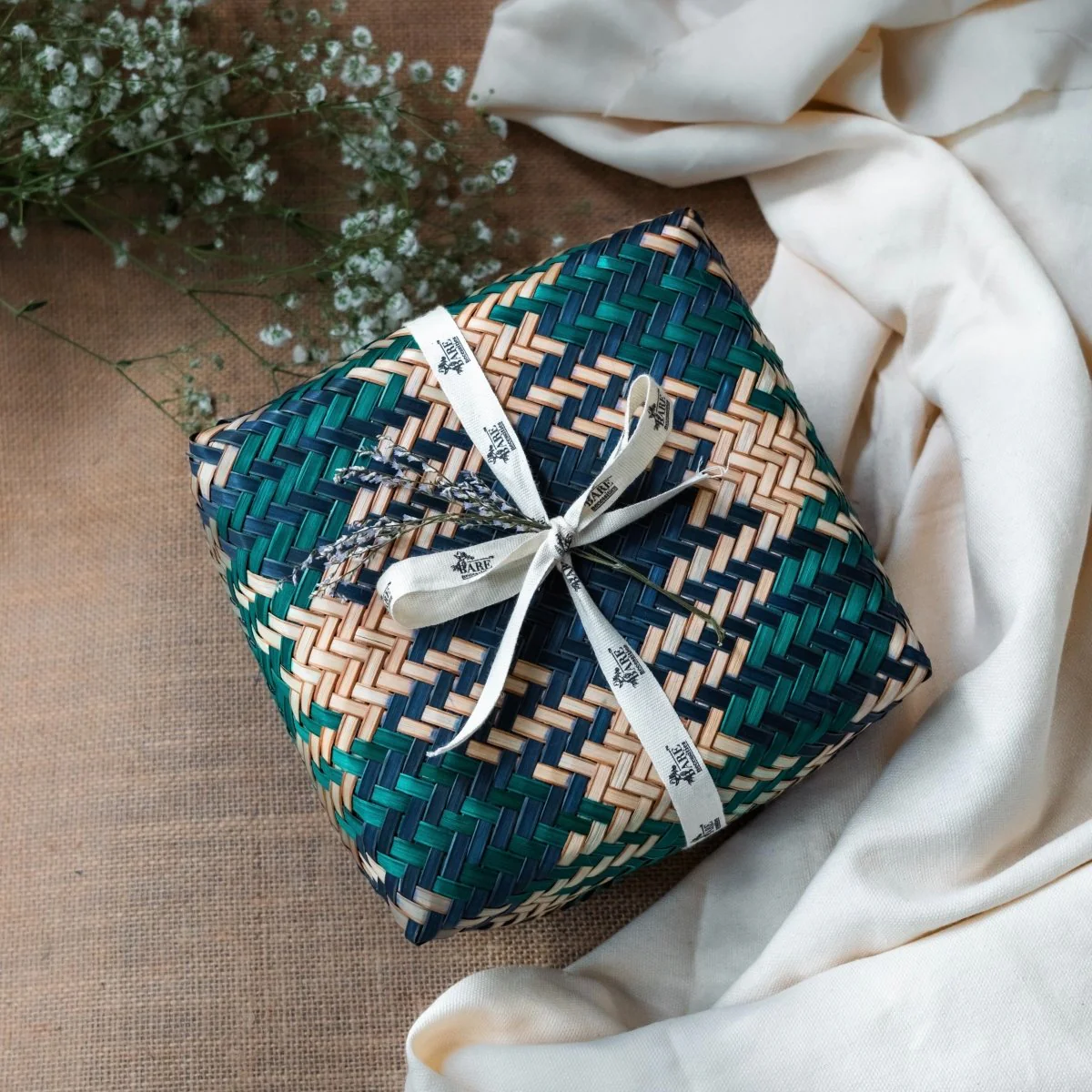 Gentleman’s Care Hamper | Sustainable Self-Care for the Modern Men - Image 2