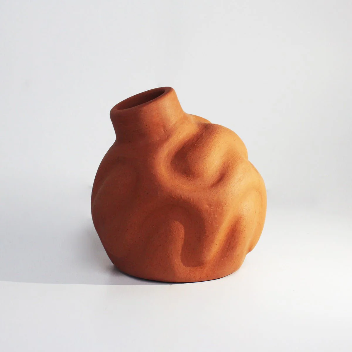 GLO Small Organic Profiled Tiled Flower Vase - Image 3