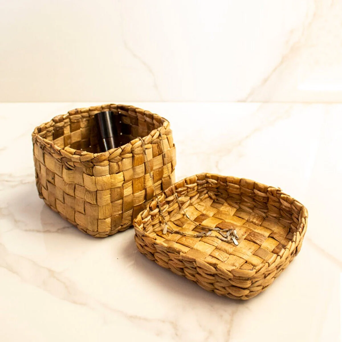 Handcrafted Cube Box – Minimal Wooden Storage for Everyday Use