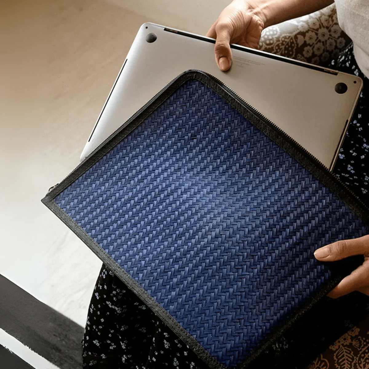 Handmade Sitalpati Laptop Sleeve - Image 11