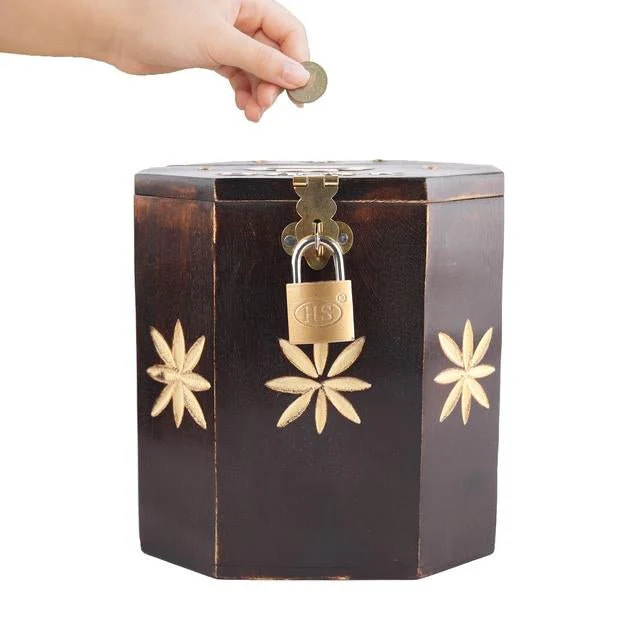 Handmade Wooden Piggy Bank for Kids and Adults - Image 2