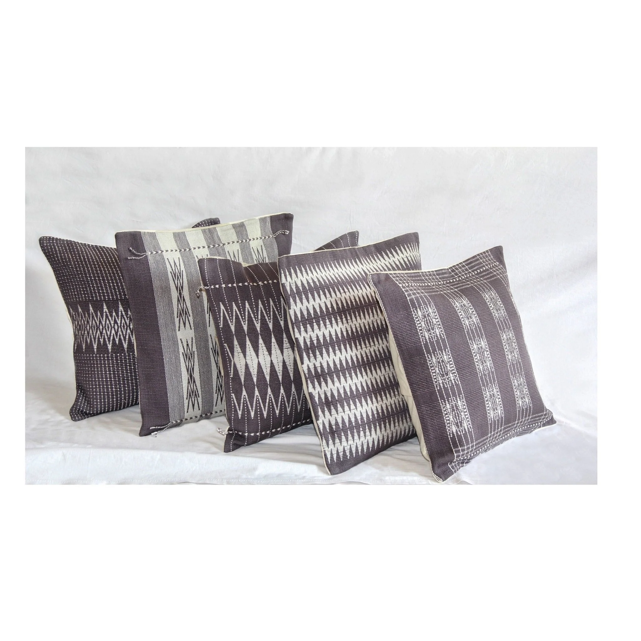 Handwoven Cotton Patkai Grey & White Tribal Cushion Cover - Image 3