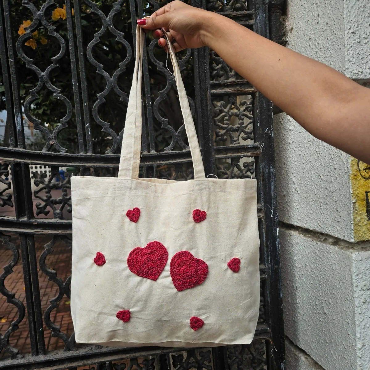 Heart Hand Crochet Tote Bag for Women - Handmade and Eco-Friendly - Image 4