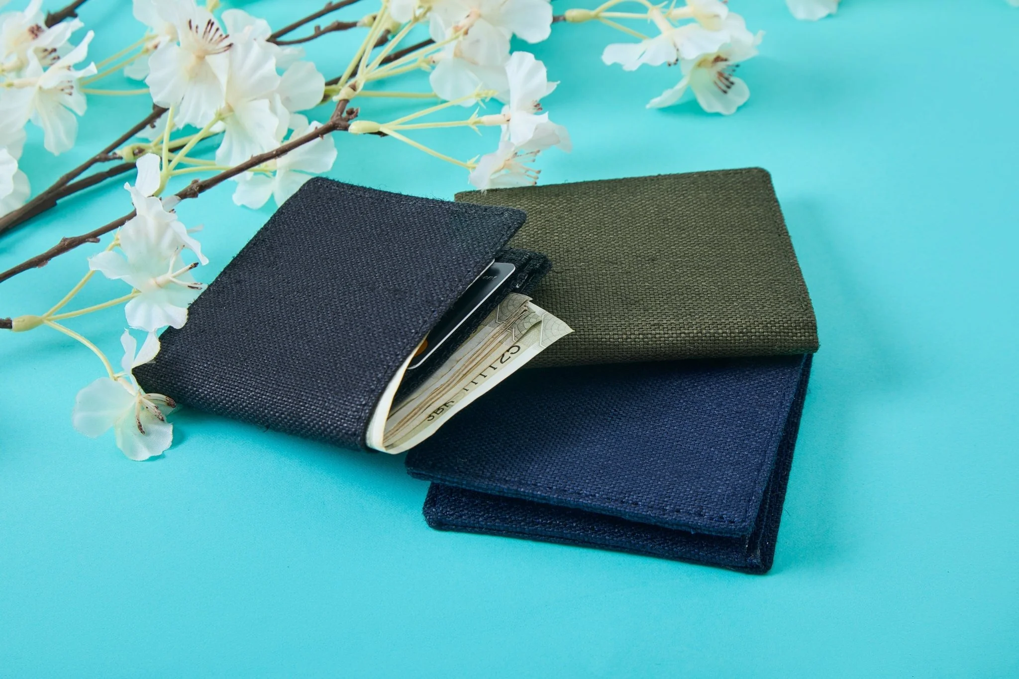 Hemp Men’s Wallet | Eco-Friendly & Sustainable Vegan Wallet for Men - Image 10