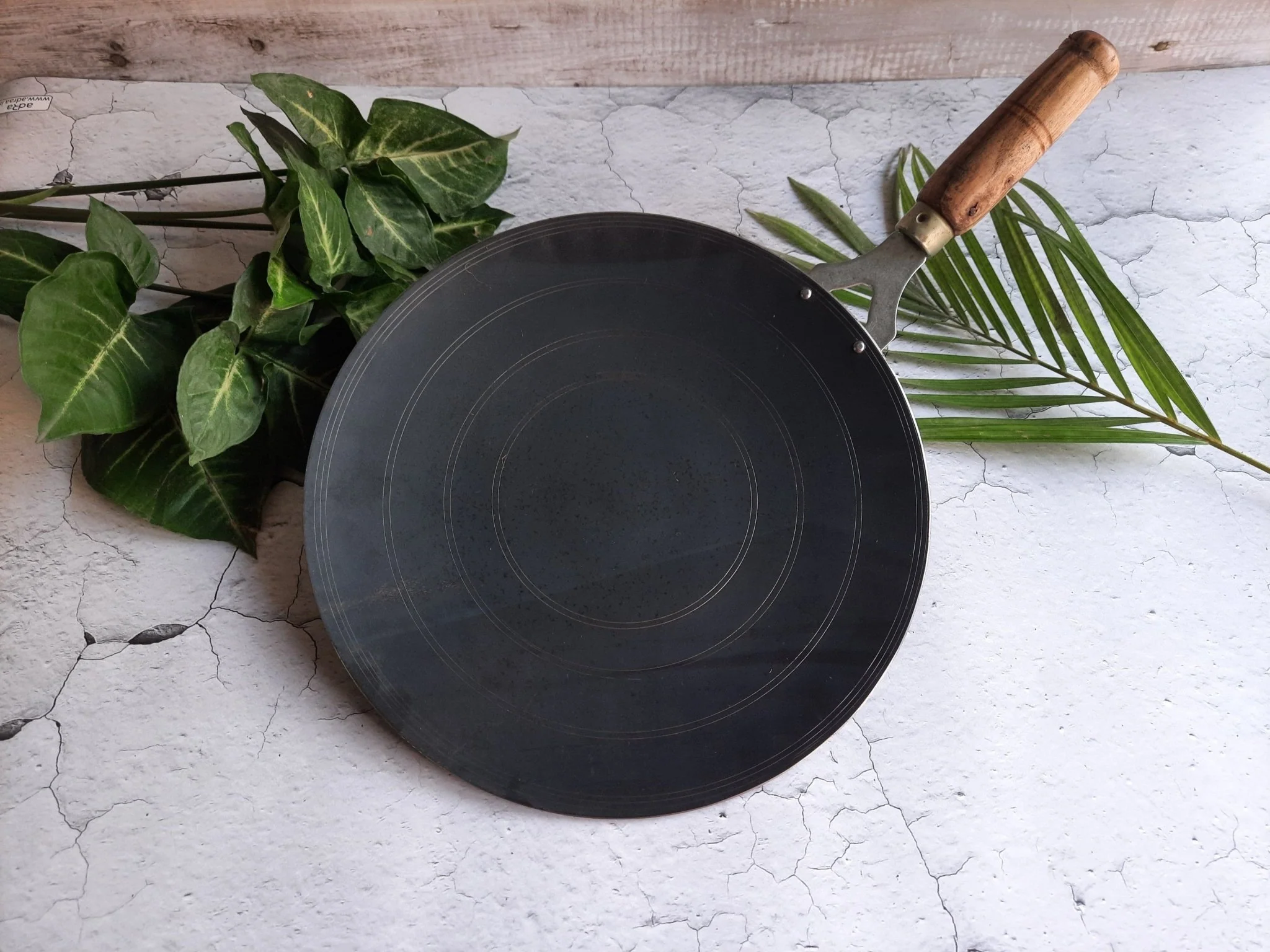 Iron Roti Tava | Traditional Iron Tawa for Healthy Cooking