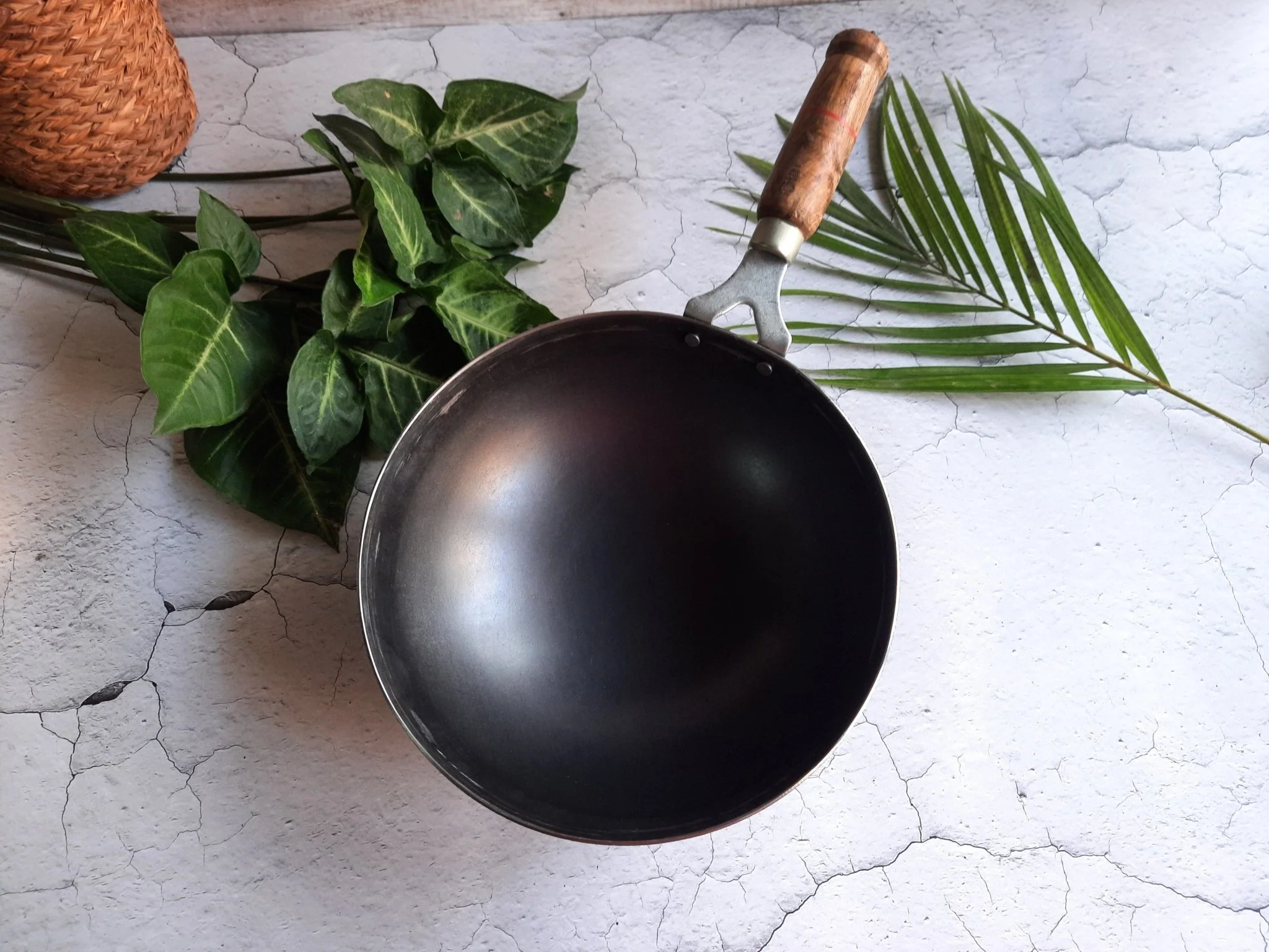 Iron Wok | Traditional Iron Kadhai for Healthy Cooking - Image 2