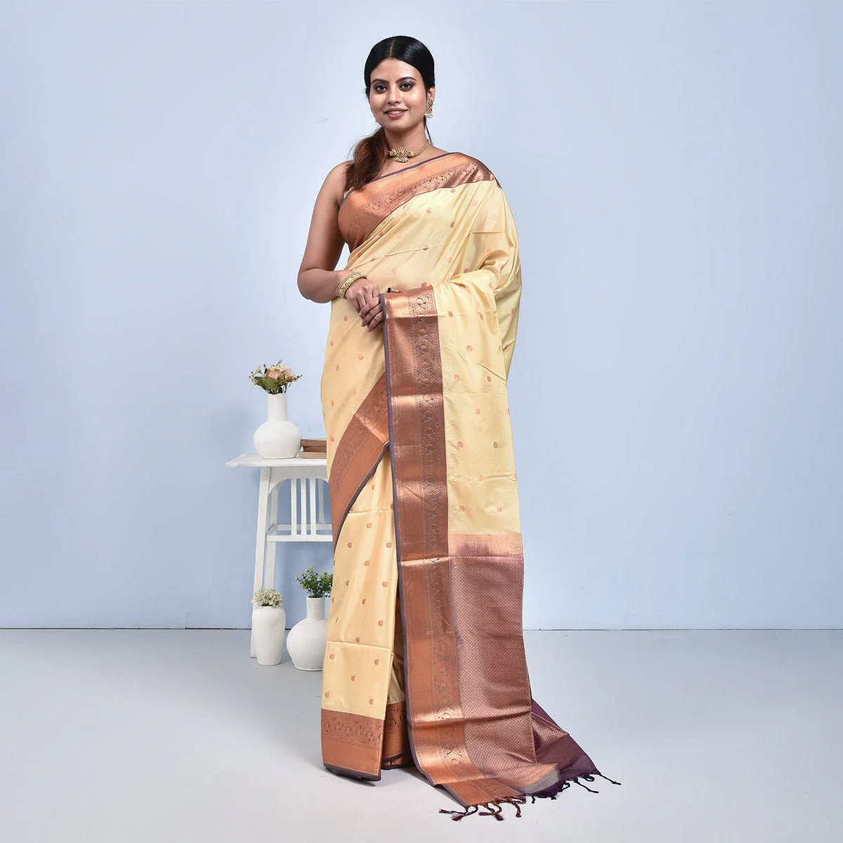 Kanjeevaram Handwoven Pure Silk Saree - Image 4
