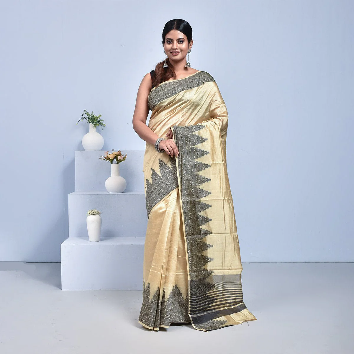 Kanjeevaram Handwoven Pure Silk Saree - Image 5