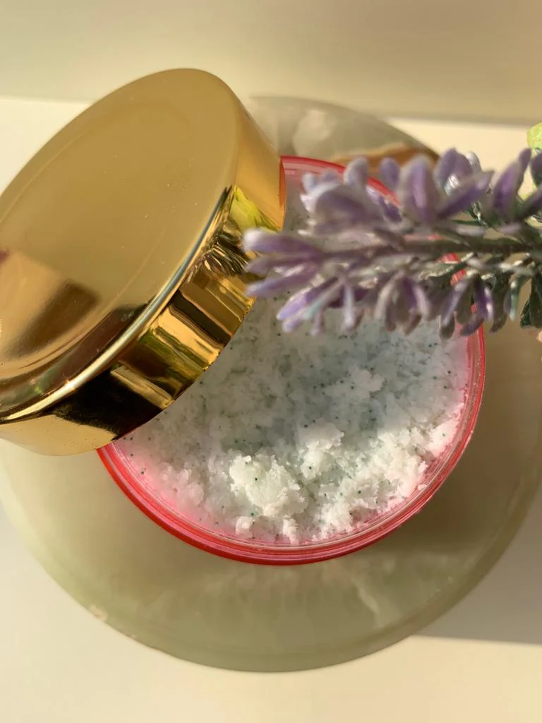 Lemon and Tea Tree Face Scrub - Image 2