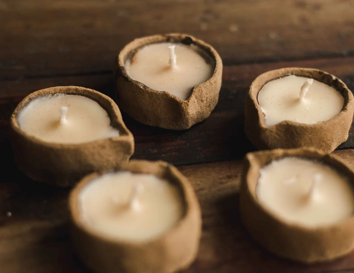 Lemongrass Scented Soy Wax Cowdung Diyas- Set of 5 - Image 4
