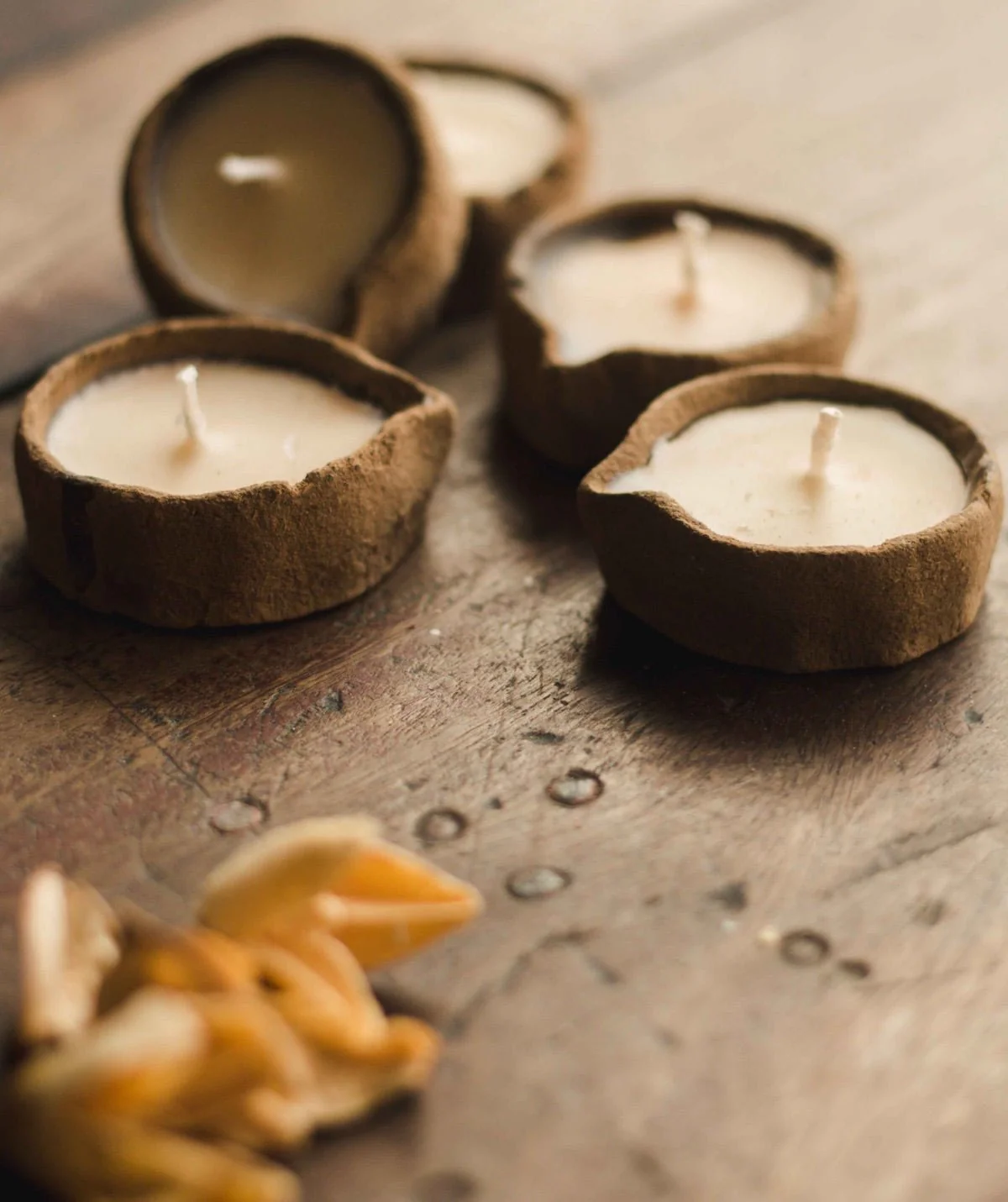 Lemongrass Scented Soy Wax Cowdung Diyas- Set of 5 - Image 5