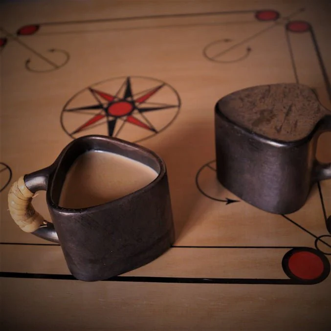Longpi Black Pottery Trikon Coffee Mug - Small - Image 2