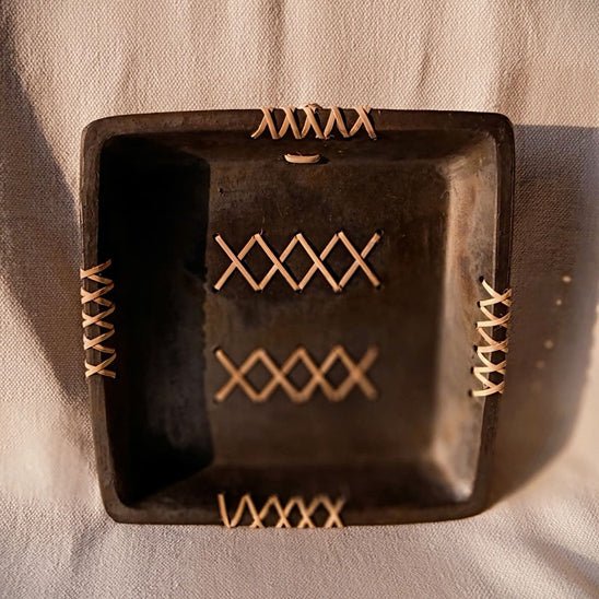 Longpi Black Pottery Wall Plate - Square - Image 4