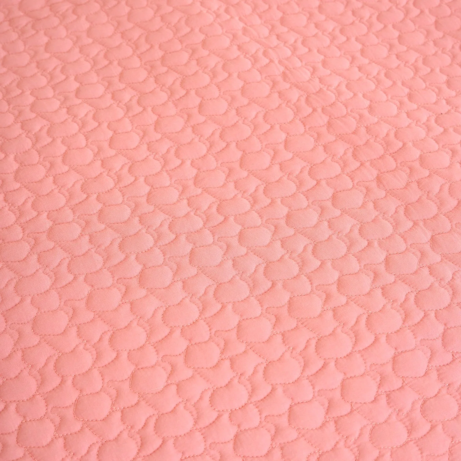 Luxury Pink Cotton Satin Razai | Soft Lightweight Quilt 200 GSM - Image 4