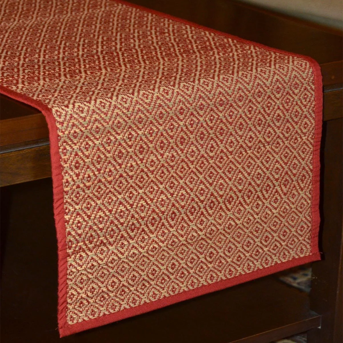 Madurkathi Diamond Table Runner - Image 8