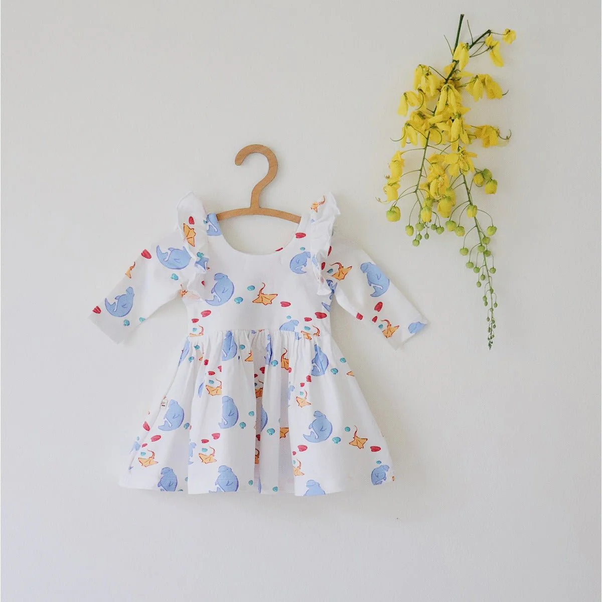 Manta Ray Breathable Cotton Baby Dress – Organic Ruffle Style - Image 4