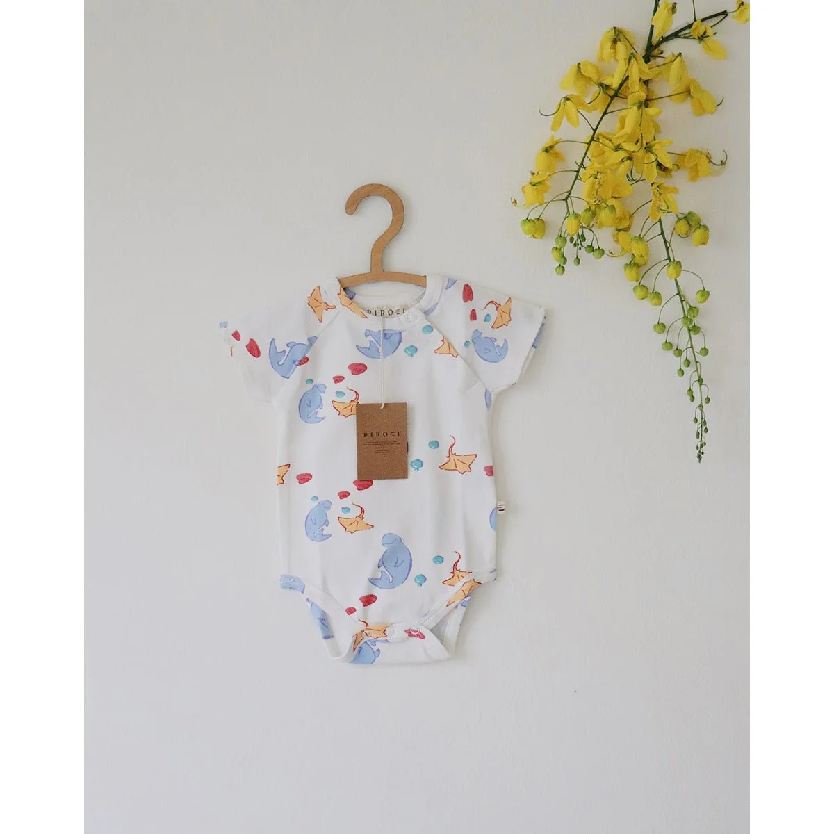 Manta Ray Breathable Organic Cotton Baby Bodysuit – Classic - Image 3