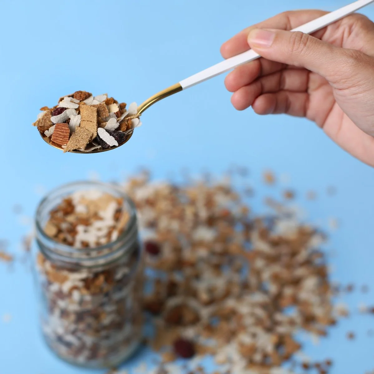 Millet Granola with Cranberries & Almonds - 380g - Image 3