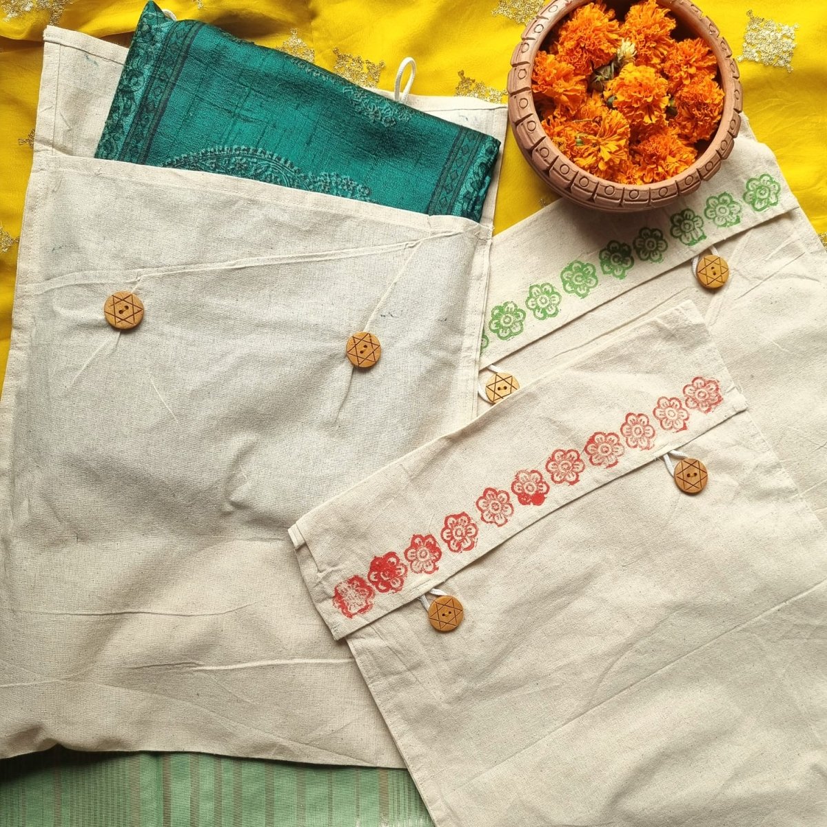 Muslin Cotton Saree Pouch (Set of 3) - Image 3