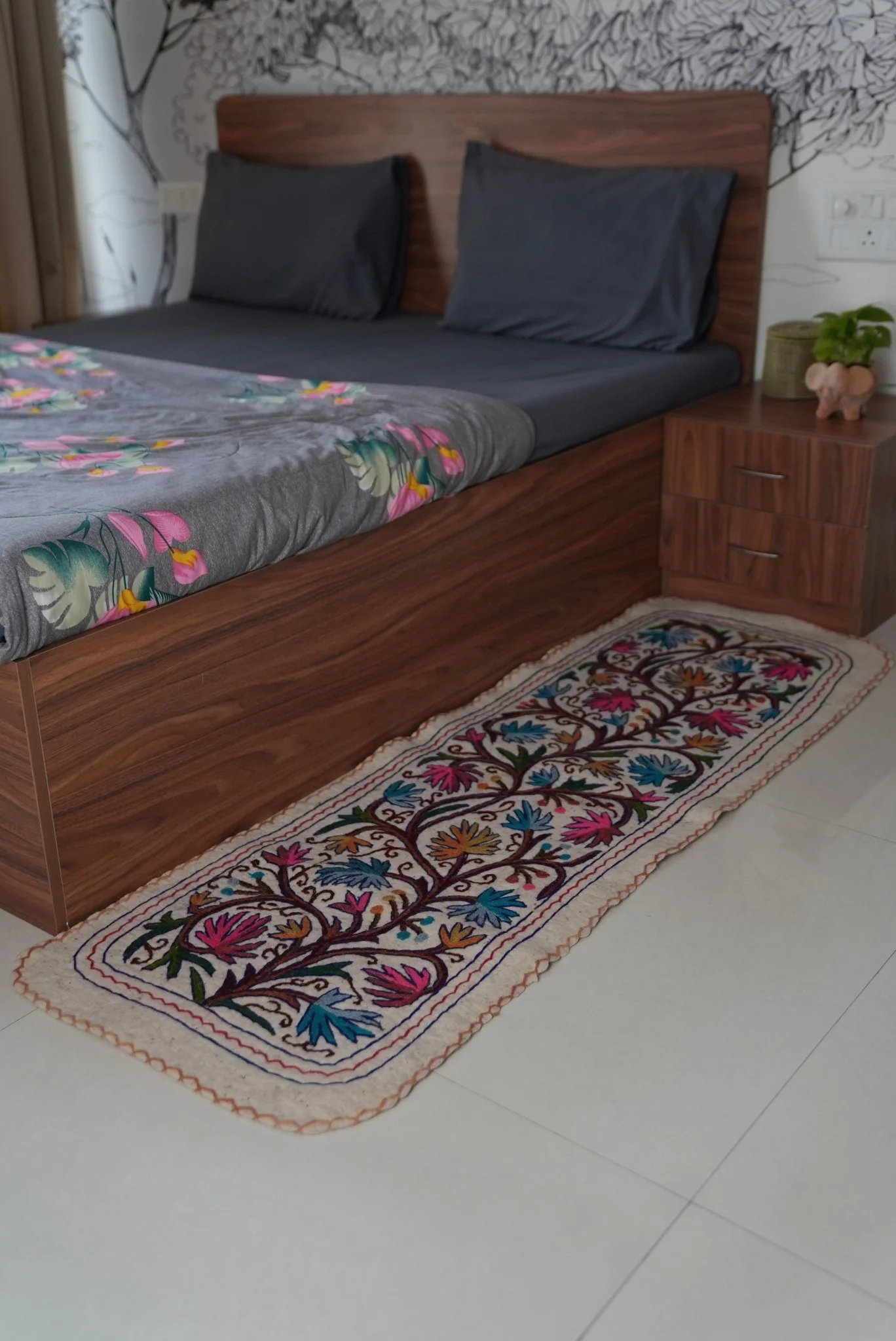 Handmade Namda Bedside Runner | Kashmiri Wool Felt Rug - Image 22