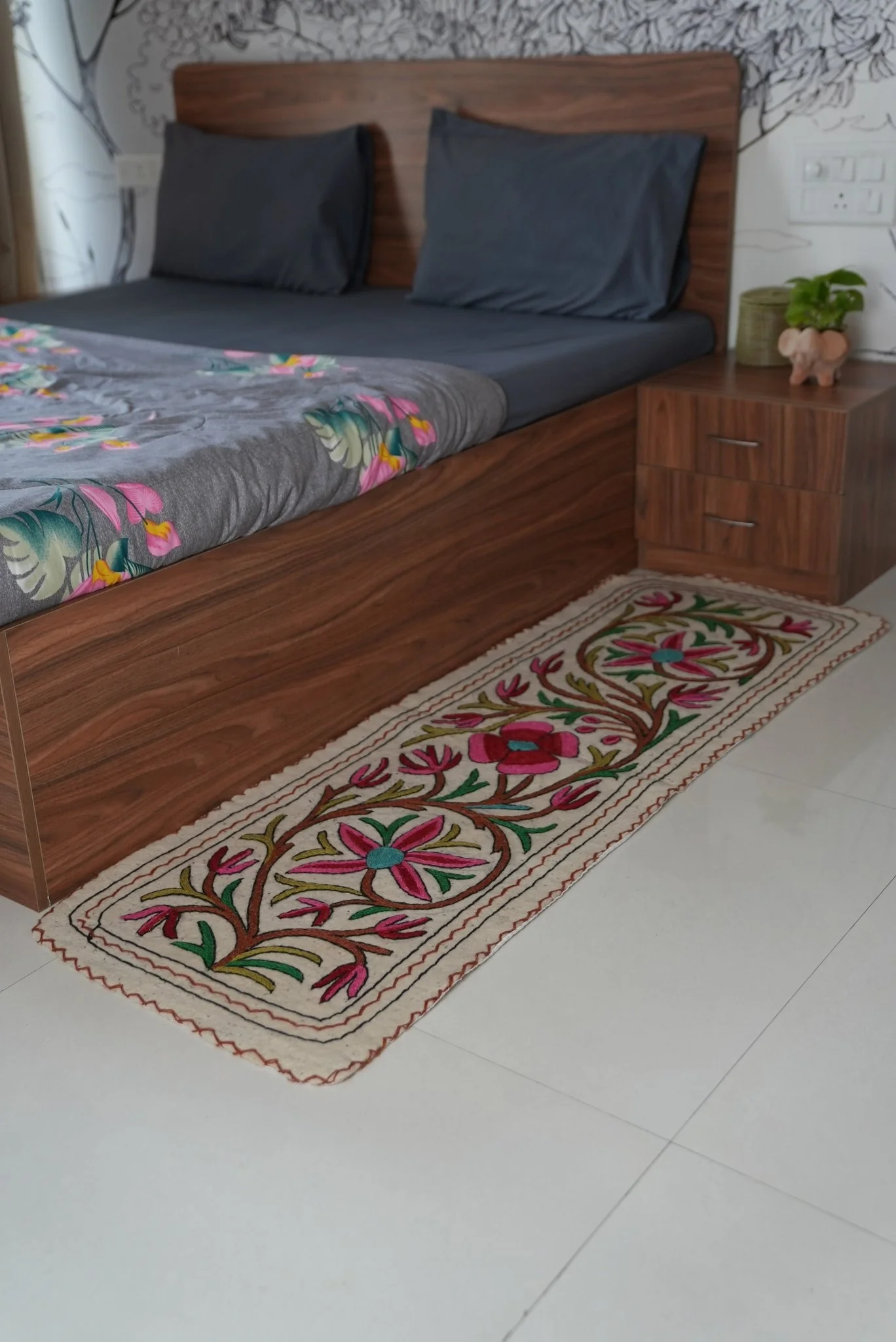 Handmade Namda Bedside Runner | Kashmiri Wool Felt Rug - Image 32