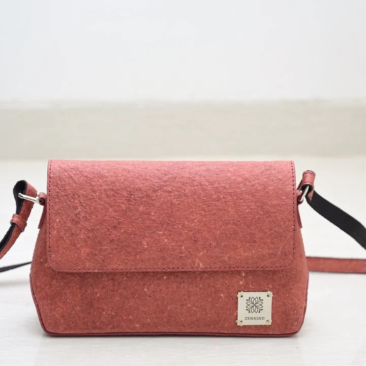 Natural Cross-Body Bag | Made of coconut leather