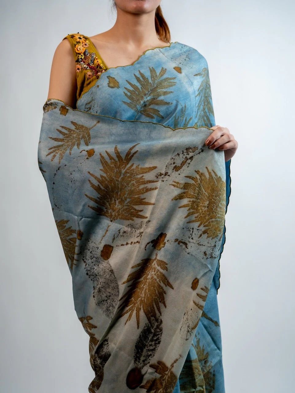 Neela Silk Sari – Handwoven Traditional Pure Silk Sari - Image 2