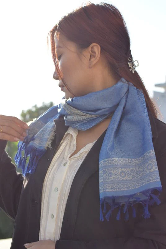 Nila Silk Stole in Banaras Hand Weave | Handwoven Silk Stole - Image 5