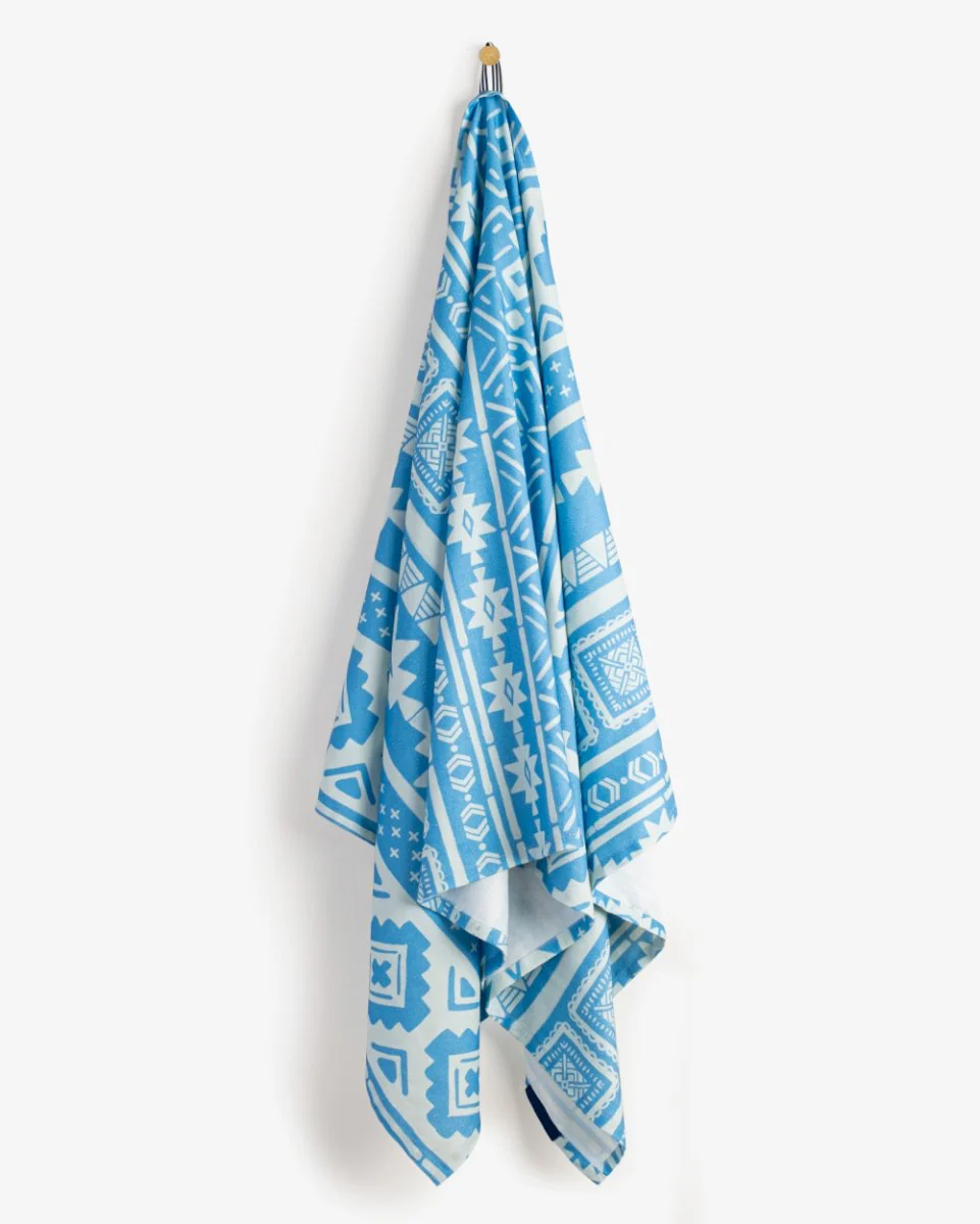 Bamboo & Cotton Blend Printed Bath Towel | Nomad Periwinkle Blue - Image 4