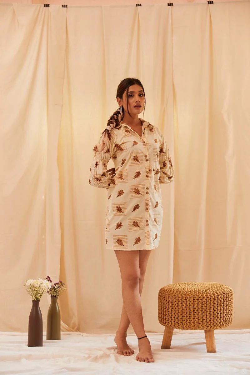Otter Tune Directional Dress - Image 4